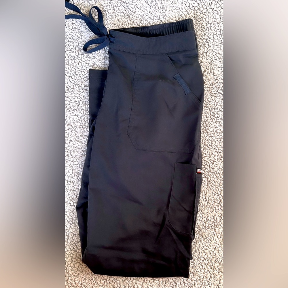 Grey’s Anatomy scrub pants, charcoal, size S